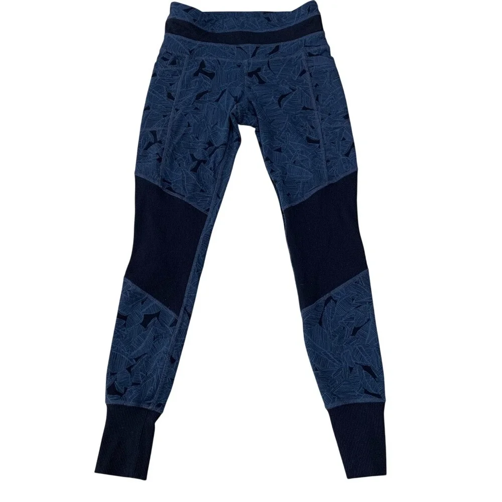 Athleta Leggings Tropical Excursion Blue/Navy Leaf Ribbed Athletic Gym Size‎ XS